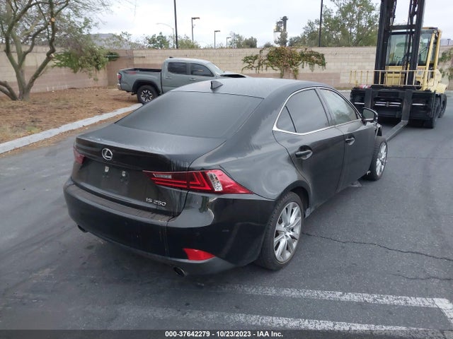 Lexus IS 250 2014 JTHBF1D29E5012505 Image 4
