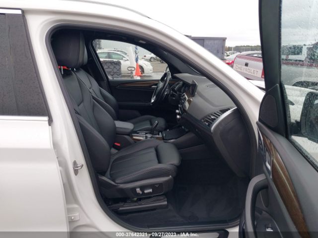 5UXTR9C52KLD91203 BMW X3 Xdrive30i