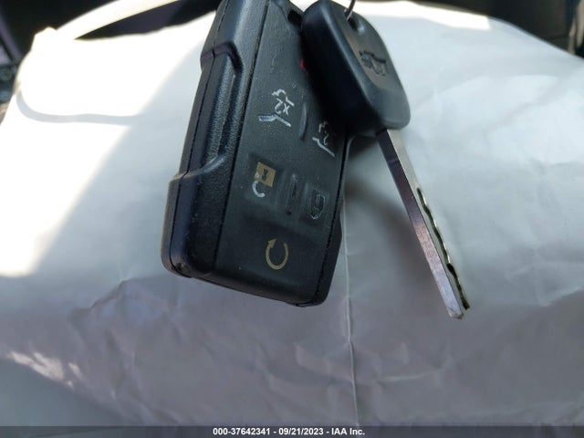 Chevrolet Suburban Lt 2017 1GNSCHKC2HR151345 Image 11