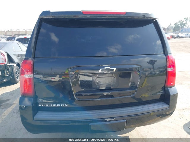 Chevrolet Suburban Lt 2017 1GNSCHKC2HR151345 Image 16