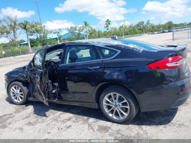 3FA6P0SU4KR161918 Ford Fusion Energi Titanium