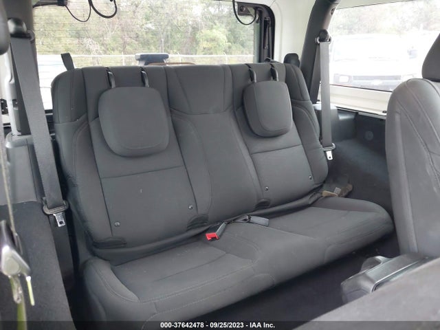 1C4GJXAN4LW199781 Jeep Wrangler Sport S