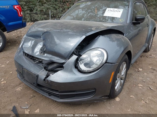 3VWFP7ATXEM606690 Volkswagen Beetle Coupe 2.5l Entry