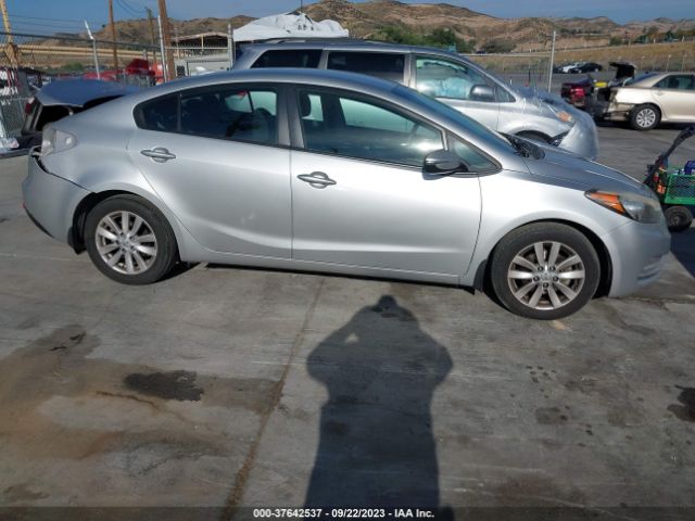 KNAFX4A62F5287172 KIA FORTE LX
