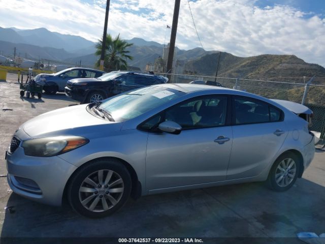 KNAFX4A62F5287172 KIA FORTE LX
