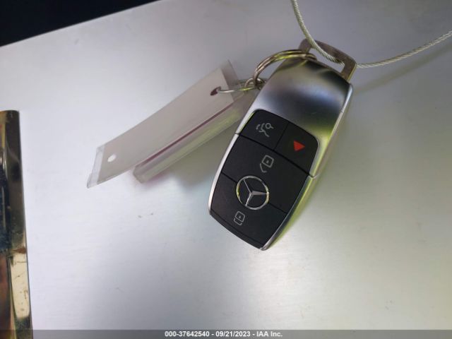 W1N4M4HB1NW237502 Mercedes-Benz GLB 250