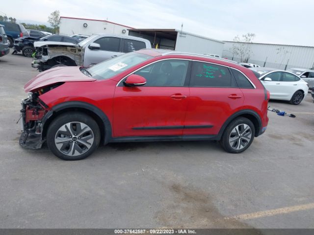 KNDCE3LG9L5060732 KIA Niro Ev Ex Premium
