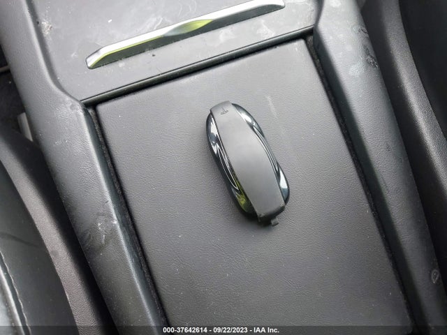 Tesla Model S 60/70/75/85 2016 5YJSA1E17GF138403 Image 10