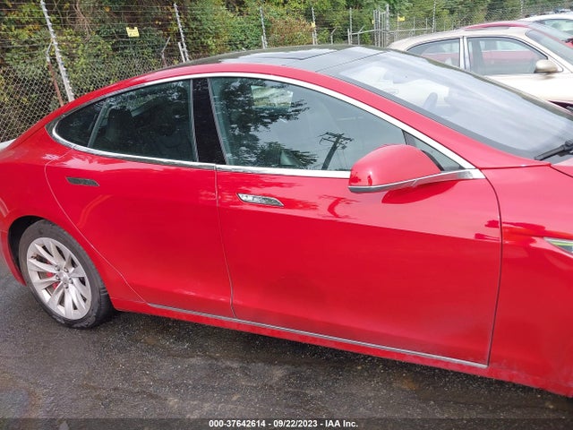 Tesla Model S 60/70/75/85 2016 5YJSA1E17GF138403 Image 12
