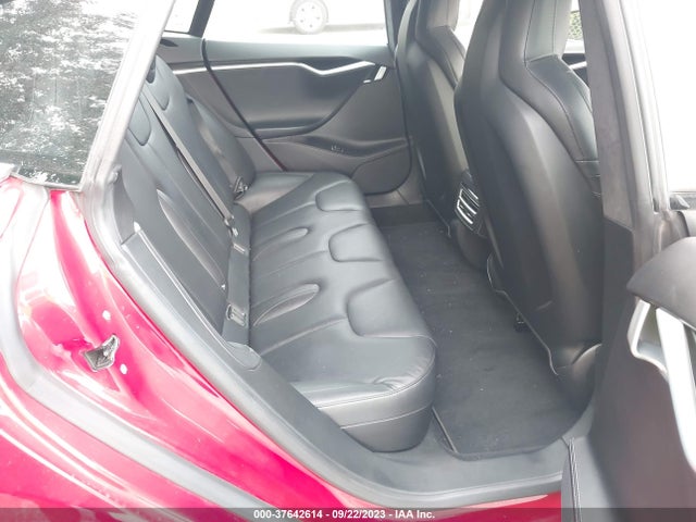 Tesla Model S 60/70/75/85 2016 5YJSA1E17GF138403 Image 8