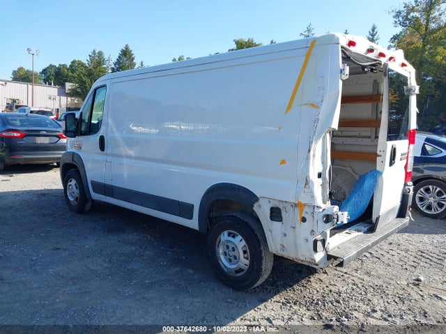 3C6TRVAG9HE525967 RAM Promaster Cargo Van