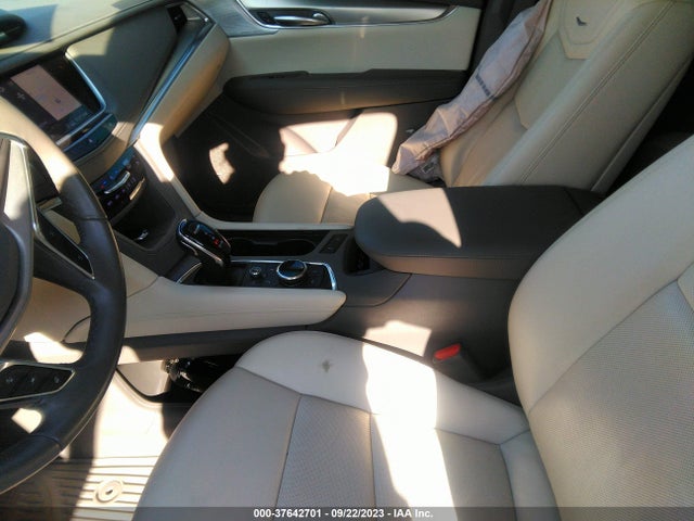 1GYKNCRS8LZ237233 Cadillac Xt5 Premium Luxury Fwd