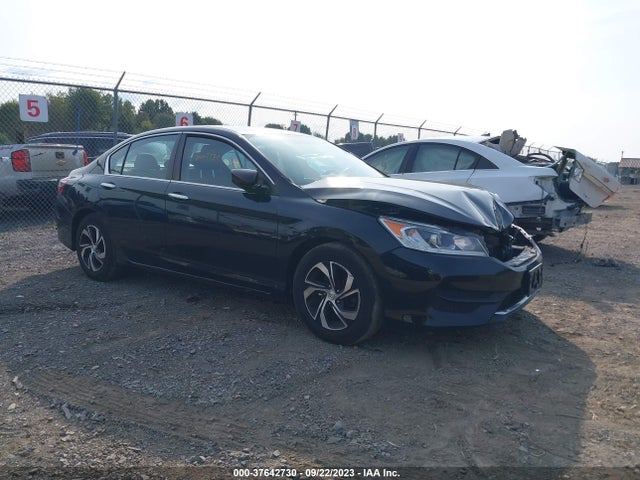 2016 1HGCR2F31GA235884 main image