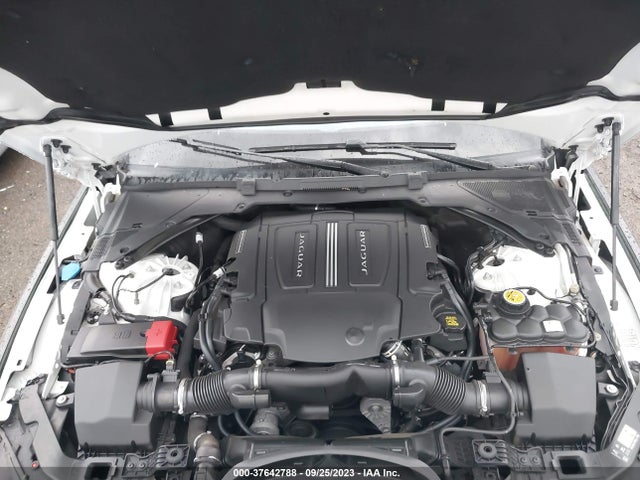 2016 JAGUAR XF SAJBK4BV9GCY17156 Photo 9