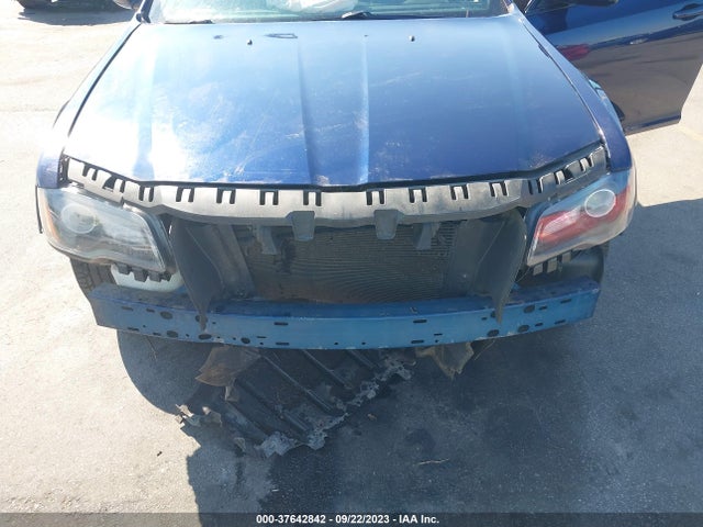 2C3CCABG8EH352545 Chrysler 300 300s