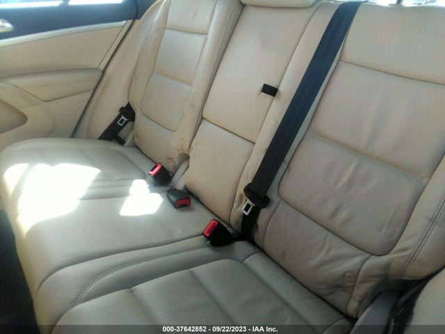 WVGBV7AX8FW548473 Volkswagen Tiguan R-line