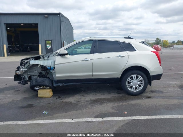 2013 CADILLAC SRX LUXURY COLLECTION VIN: 3GYFNGE30DS652438