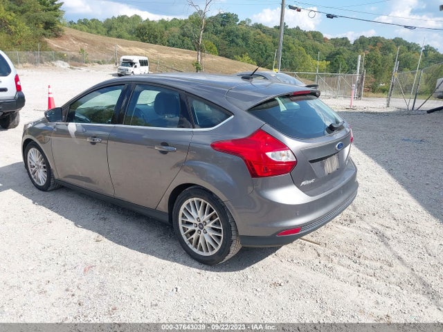 2014 FORD FOCUS TITANIUM VIN: 1FADP3N2XEL192449