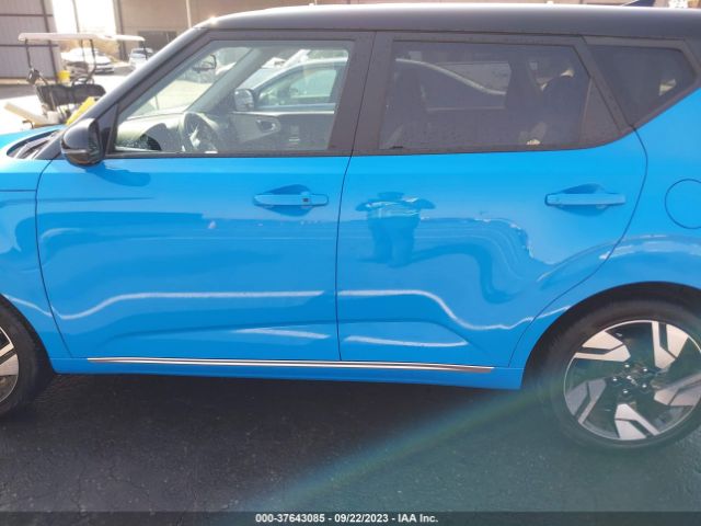 KNDJ53AU2P7193522 KIA Soul Gt-line