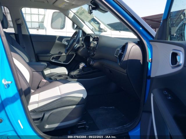 KNDJ53AU2P7193522 KIA Soul Gt-line