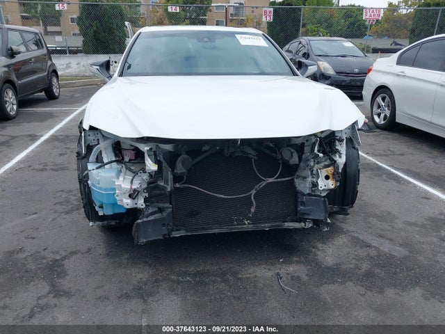 58ACZ1B18LU075271 Lexus Es Es 350