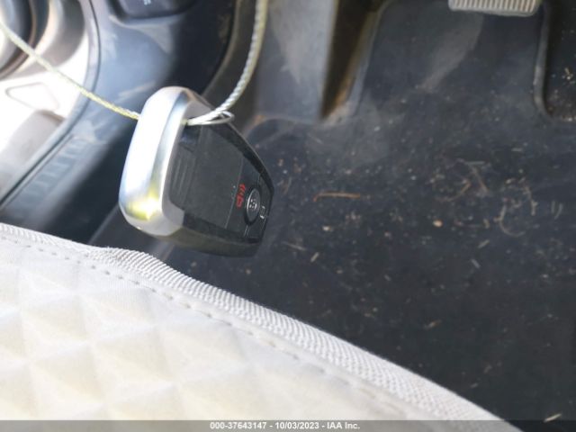 1FMCU0G66NUB43087 Ford ESCAPE SE