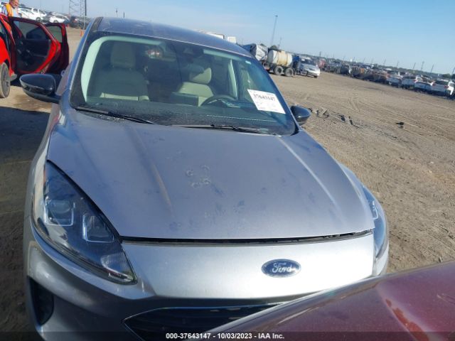 1FMCU0G66NUB43087 Ford ESCAPE SE