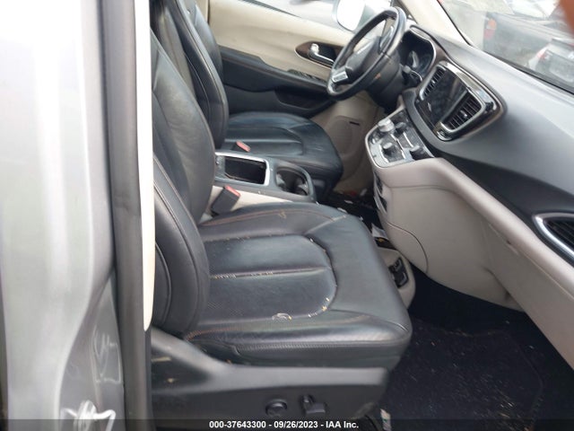 2C4RC1EG6JR122864 Chrysler Pacifica Touring L Plus