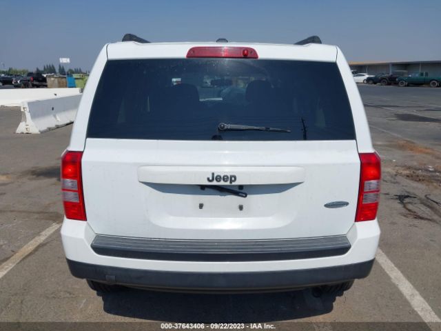 1C4NJPFA8GD647941 Jeep Patriot Latitude