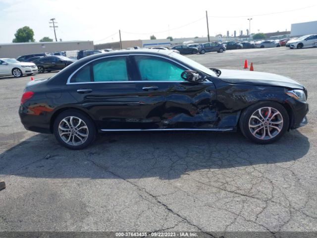 55SWF4KB9HU211563 Mercedes-Benz C 300 Sport 4matic/luxury 4matic/4matic