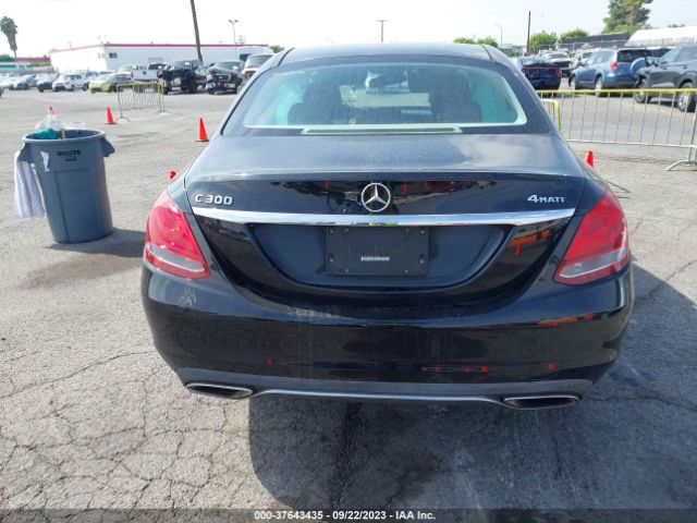 55SWF4KB9HU211563 Mercedes-Benz C 300 Sport 4matic/luxury 4matic/4matic