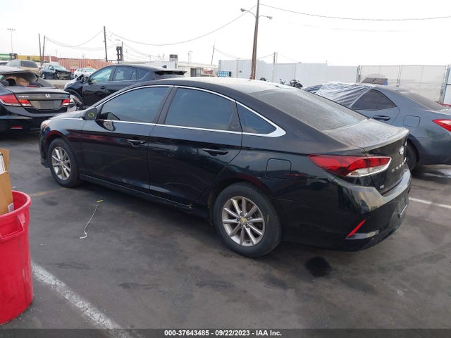 Hyundai SONATA SE 2019 5NPE24AF0KH736761 Image 3