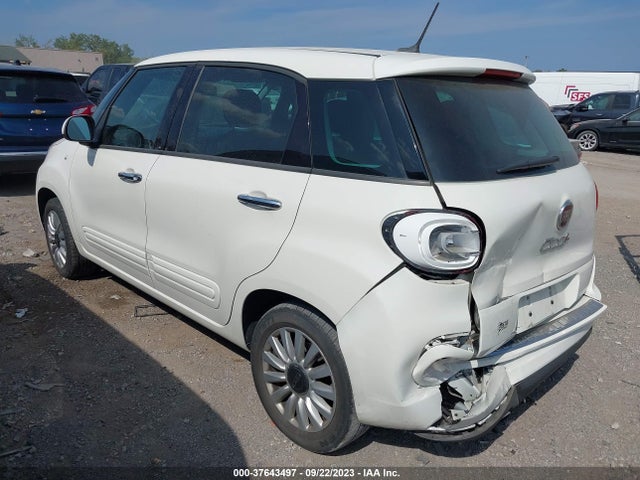 2015 FIAT 500L ZFBCFABH4FZ034292 Photo 2