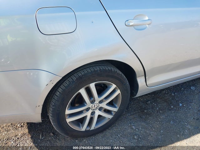 2006 VOLKSWAGEN JETTA SEDAN 1.9L TDI VIN: 3VWRT81KX6M739330