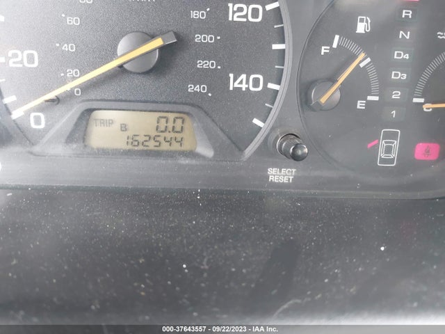 1998 HONDA ACCORD SDN EX VIN: 1HGCG165XWA056114