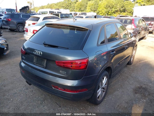 WA1ECCFS5JR001871 Audi Q3 Sport Premium