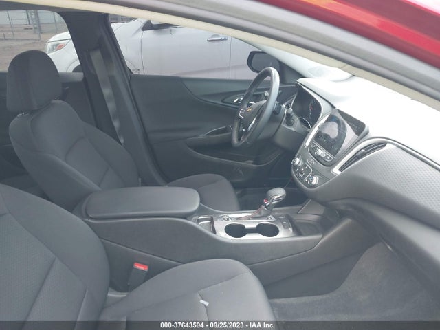 Chevrolet MALIBU RS 2023 1G1ZG5ST4PF157828 Image 5