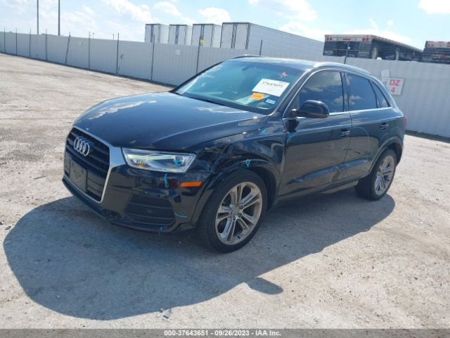 WA1EFCFS2GR009104 Audi Q3 2.0t Premium Plus