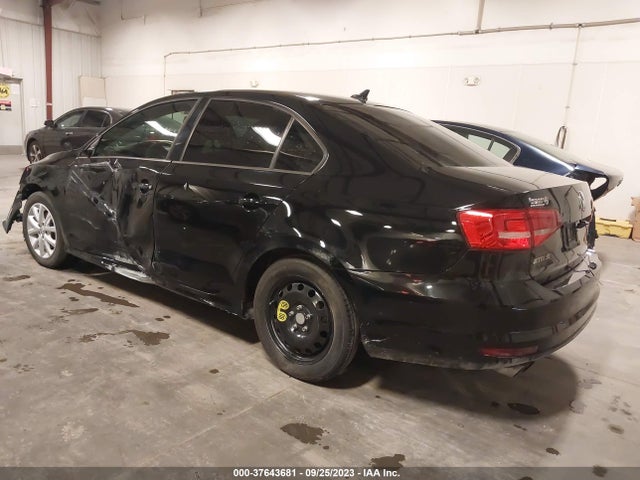 3VWD17AJ4FM352838 Volkswagen Jetta Sedan 1.8t Se