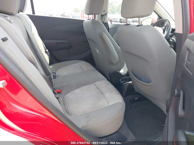 Chevrolet SONIC LS 2015 1G1JB5SH0F4152854 Image 8
