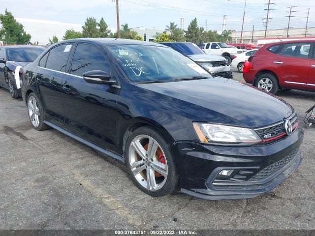 2016 3VW4S7AJ5GM236384 main image