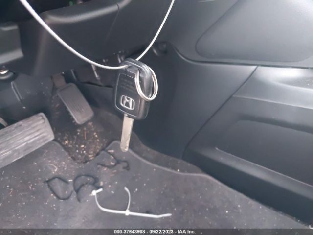 3CZRM3H37FG717120 Honda CR-V LX