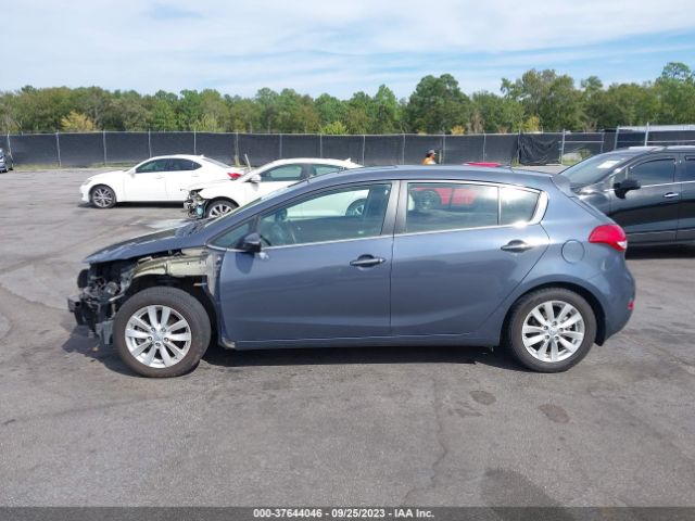 KNAFX5A88F5383489 KIA Forte 5-door Ex