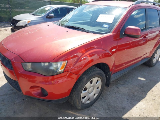 2011 MITSUBISHI OUTLANDER ES VIN: JA4AS2AW3BU011903