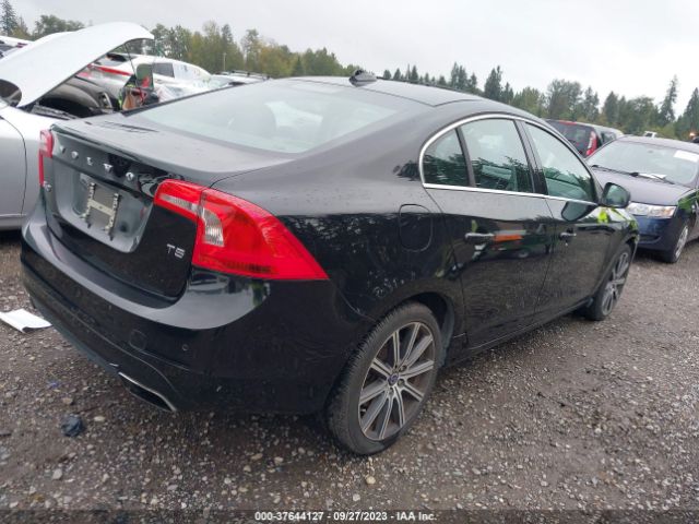 YV126MFM4F1352522 Volvo S60 T5 Drive-e Platinum