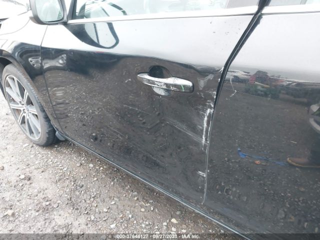 YV126MFM4F1352522 Volvo S60 T5 Drive-e Platinum