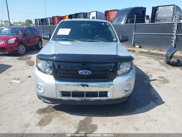 2011 FORD ESCAPE XLT VIN: 1FMCU9DG9BKA48242