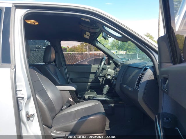 2011 FORD ESCAPE XLT VIN: 1FMCU9DG9BKA48242
