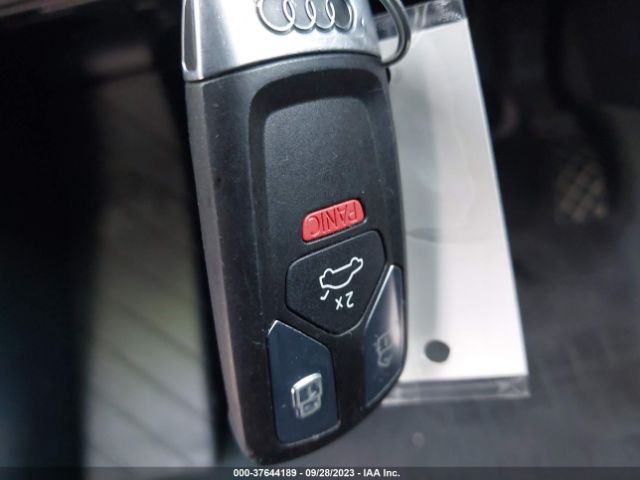 WA1ANAFY0K2120004 Audi Q5 PREMIUM