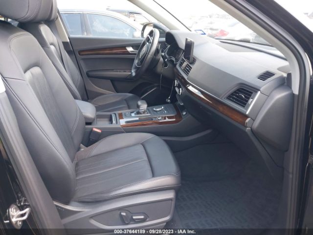 WA1ANAFY0K2120004 Audi Q5 PREMIUM